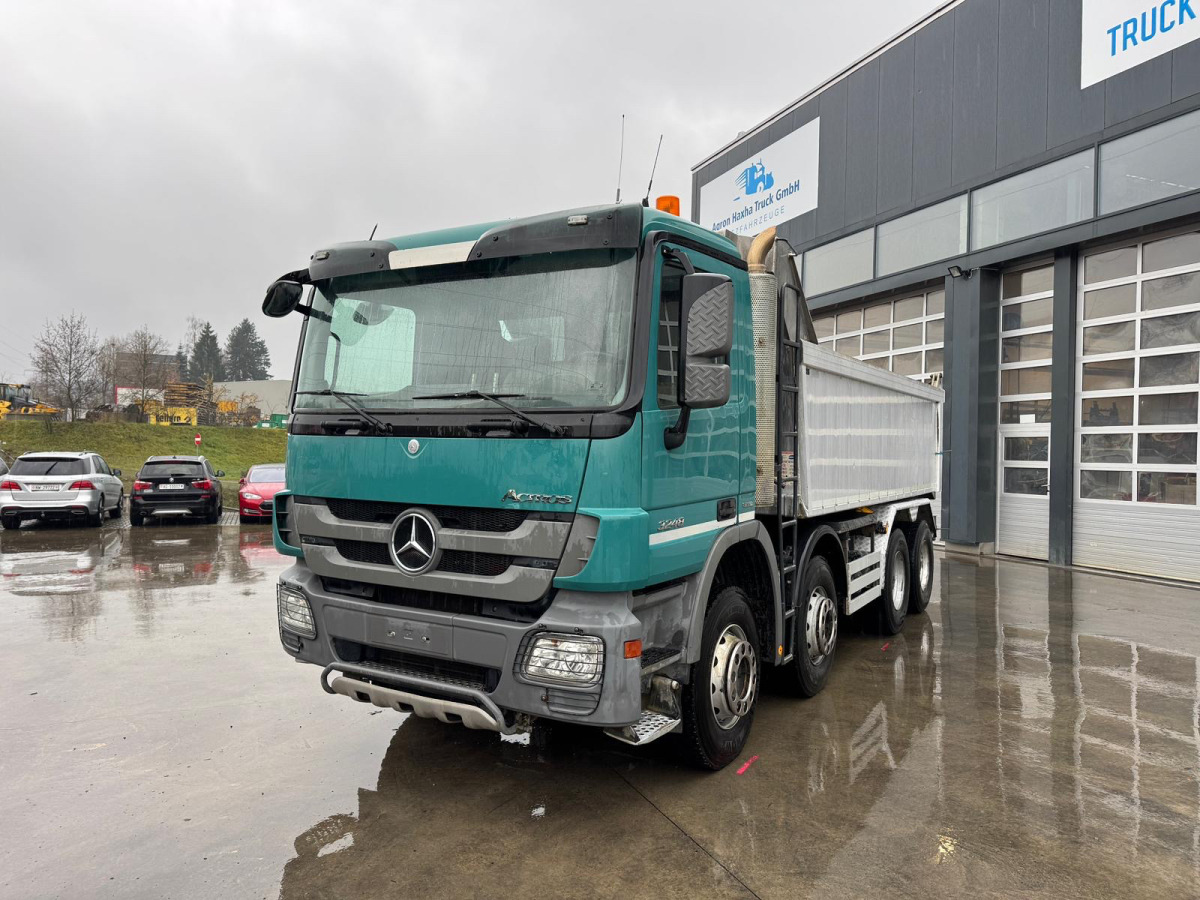 MERCEDES 3248 8x4 Rückwärtskipper 15m3 - Camion basculantă: Foto 1 MERCEDES 3248 8x4 Rückwärtskipper 15m3 - Camion basculantă: Foto 1
