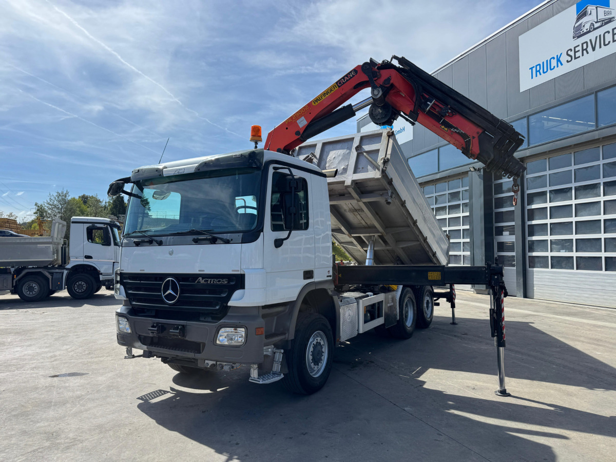MERCEDES Actros 2641 6x4-4 PK29000-7 Kipper - Camion cu macara: Foto 1 MERCEDES Actros 2641 6x4-4 PK29000-7 Kipper - Camion cu macara: Foto 1