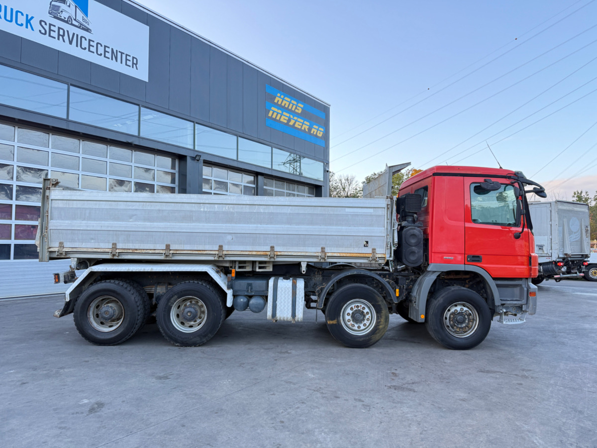 MERCEDES Actros 3246 8x4 E5 Meiller 3S - Camion basculantă: Foto 5 MERCEDES Actros 3246 8x4 E5 Meiller 3S - Camion basculantă: Foto 5