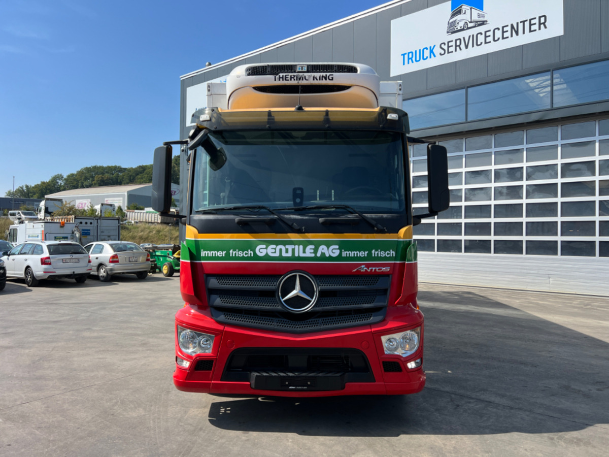 MERCEDES Antos 18 43 Kühler Thermoking - Camion frigider: Foto 2 MERCEDES Antos 18 43 Kühler Thermoking - Camion frigider: Foto 2