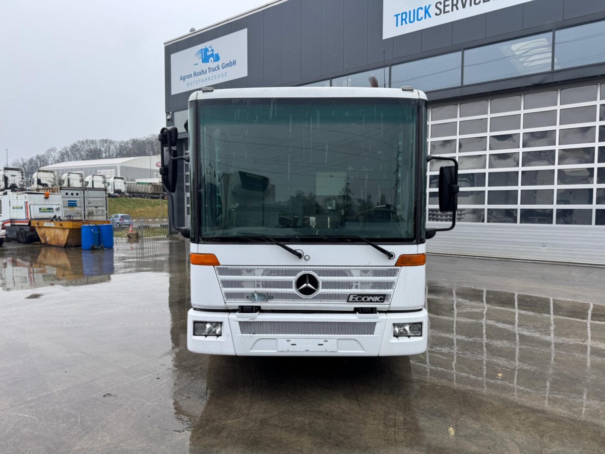 MERCEDES Econic 2628 Stummer - Autogunoiere: Foto 2 MERCEDES Econic 2628 Stummer - Autogunoiere: Foto 2