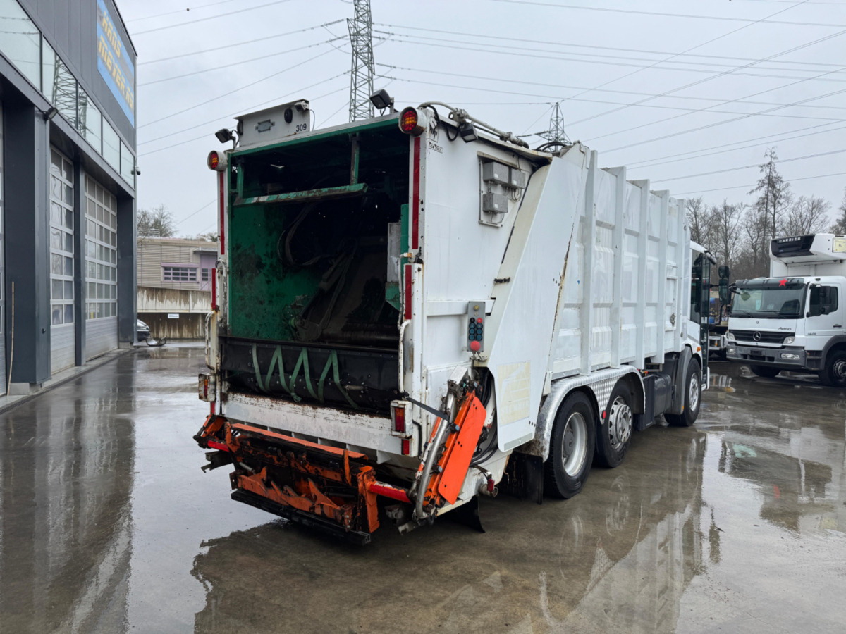 MERCEDES Econic 2628 Stummer - Autogunoiere: Foto 5 MERCEDES Econic 2628 Stummer - Autogunoiere: Foto 5