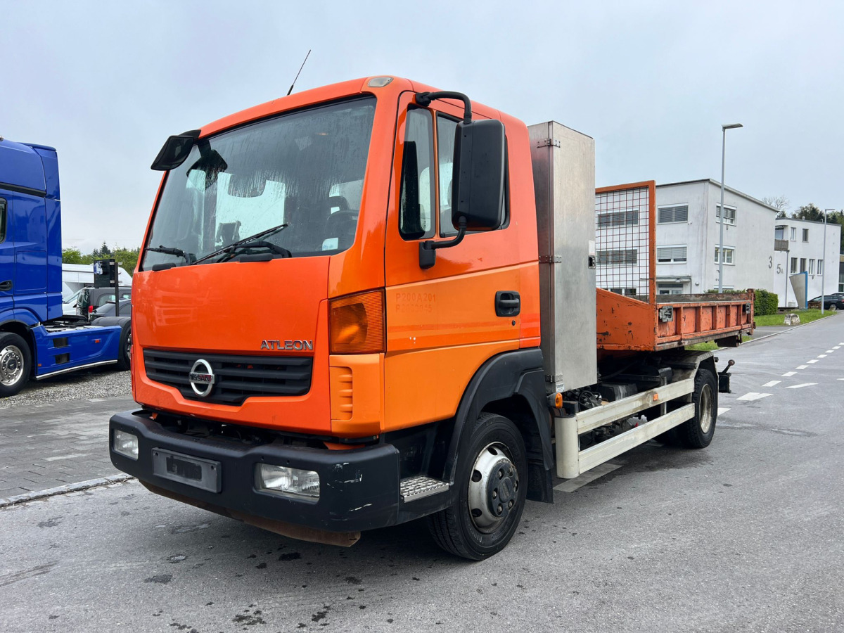 NISSAN Atleon 80.19 4x2 Hooklift - Camion cu cârlig: Foto 2 NISSAN Atleon 80.19 4x2 Hooklift - Camion cu cârlig: Foto 2