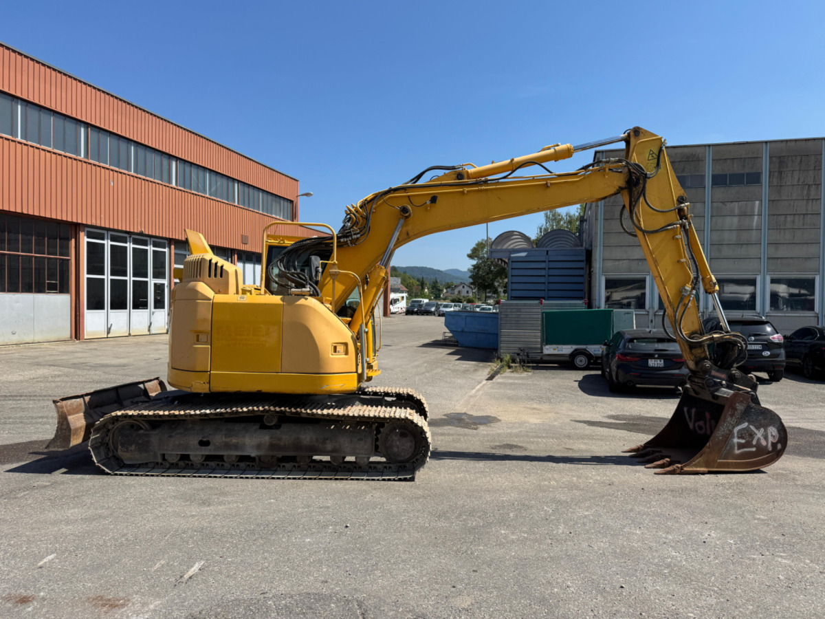 VOLVO ECR145DL Oilquick - Excavator pe şenile: Foto 3 VOLVO ECR145DL Oilquick - Excavator pe şenile: Foto 3