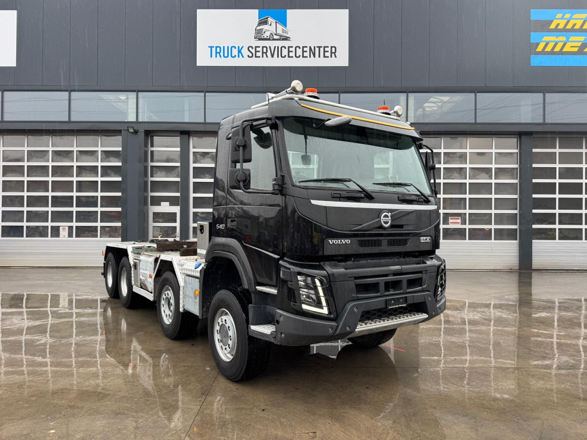 VOLVO FMX-540 8x6 SWS - Camion şasiu: Foto 3 VOLVO FMX-540 8x6 SWS - Camion şasiu: Foto 3