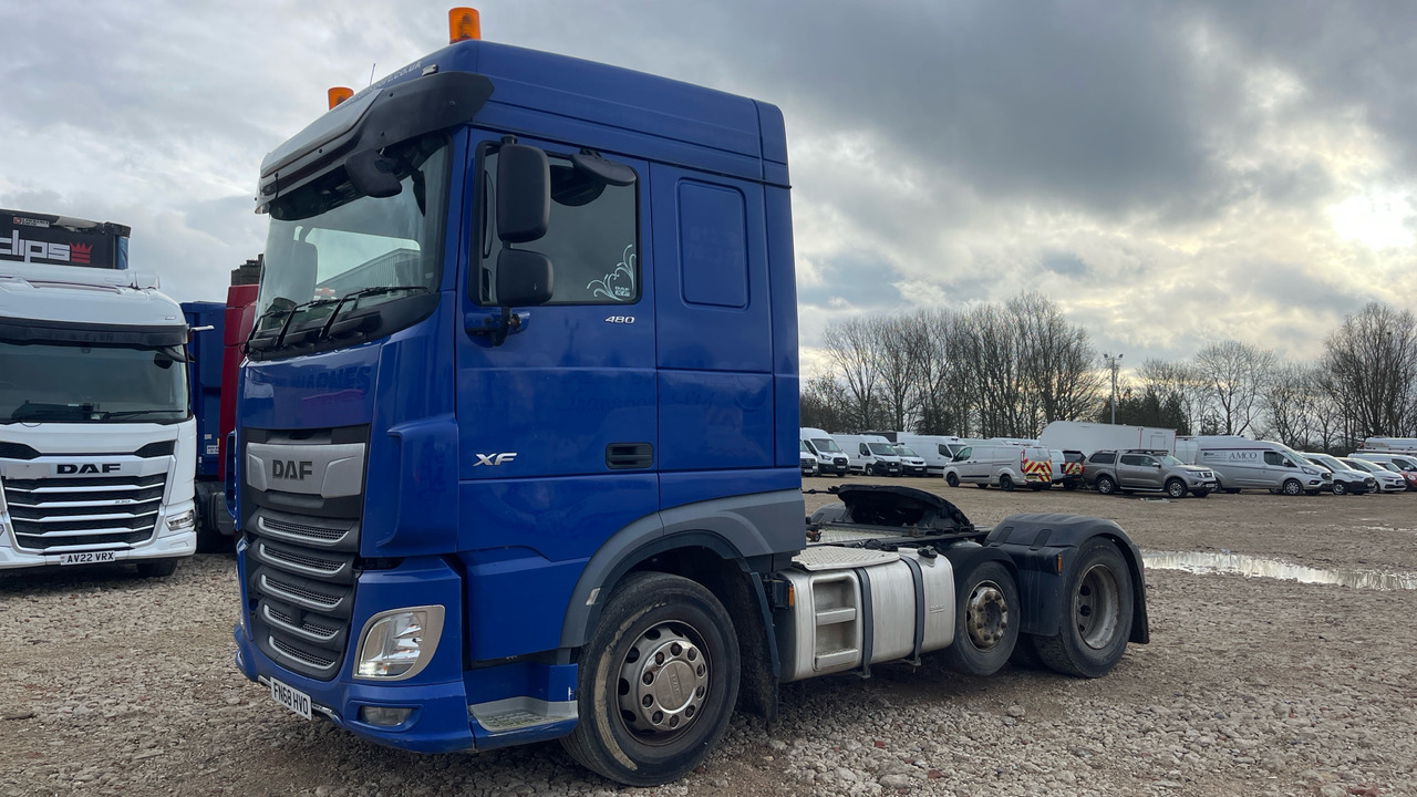 DAF XF 480 - Cap tractor: Foto 2 DAF XF 480 - Cap tractor: Foto 2