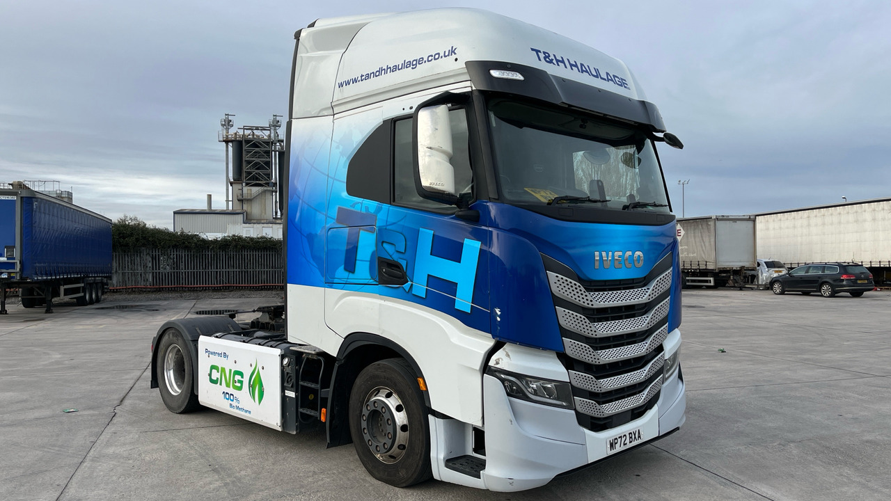 Iveco S-Way 460 - Cap tractor: Foto 1 Iveco S-Way 460 - Cap tractor: Foto 1