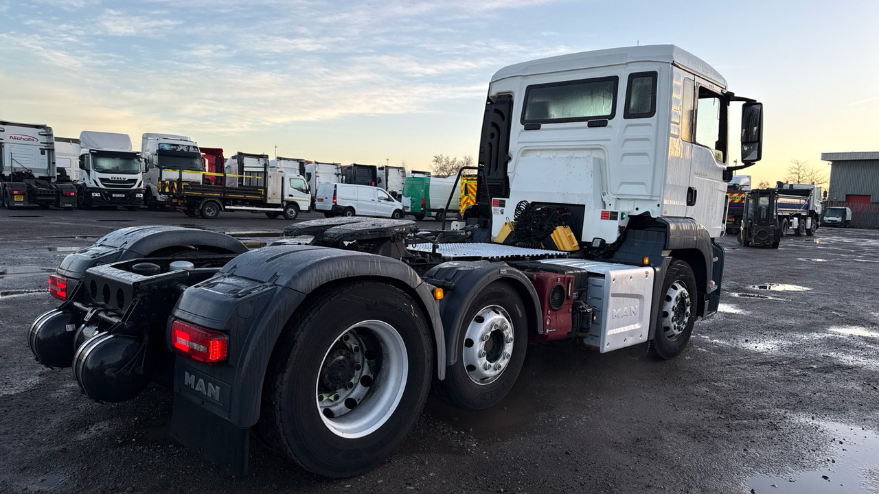 MAN TGS 24.420 - Cap tractor: Foto 4 MAN TGS 24.420 - Cap tractor: Foto 4