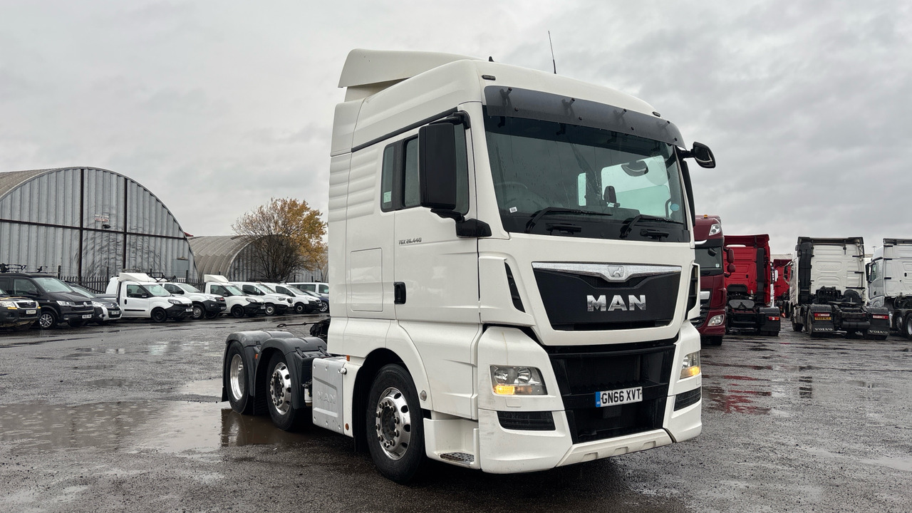 MAN TGX 26.440 - Cap tractor: Foto 1 MAN TGX 26.440 - Cap tractor: Foto 1