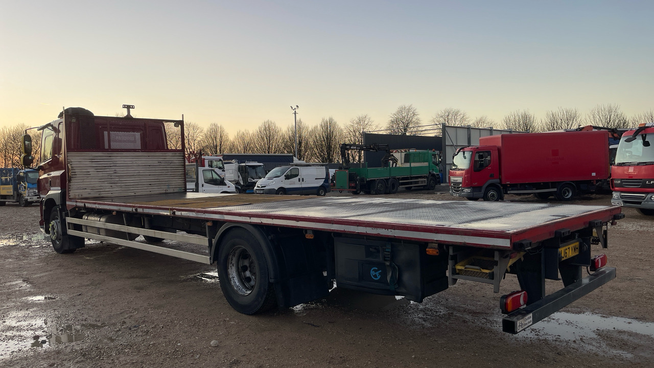 DAF CF 230 - Camion platformă: Foto 3 DAF CF 230 - Camion platformă: Foto 3