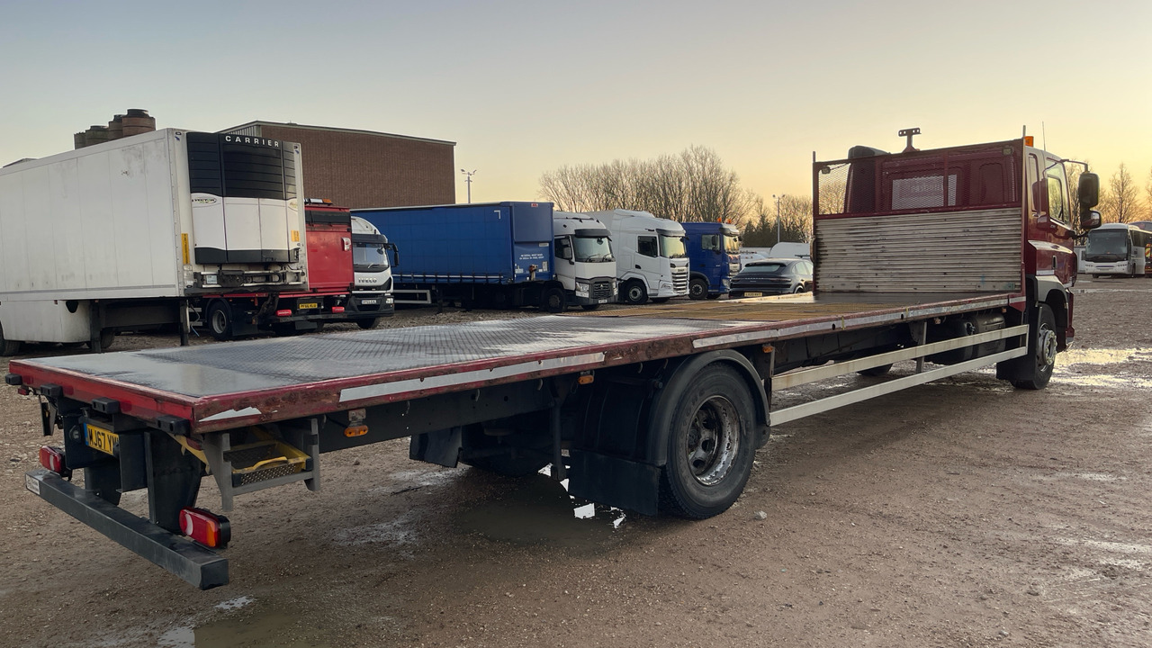 DAF CF 230 - Camion platformă: Foto 4 DAF CF 230 - Camion platformă: Foto 4