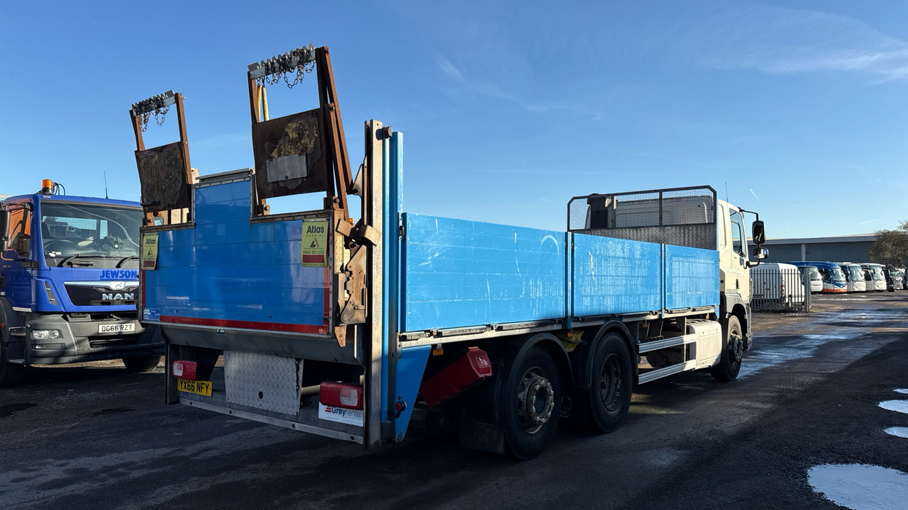 DAF CF 330 - Camion platformă: Foto 4 DAF CF 330 - Camion platformă: Foto 4