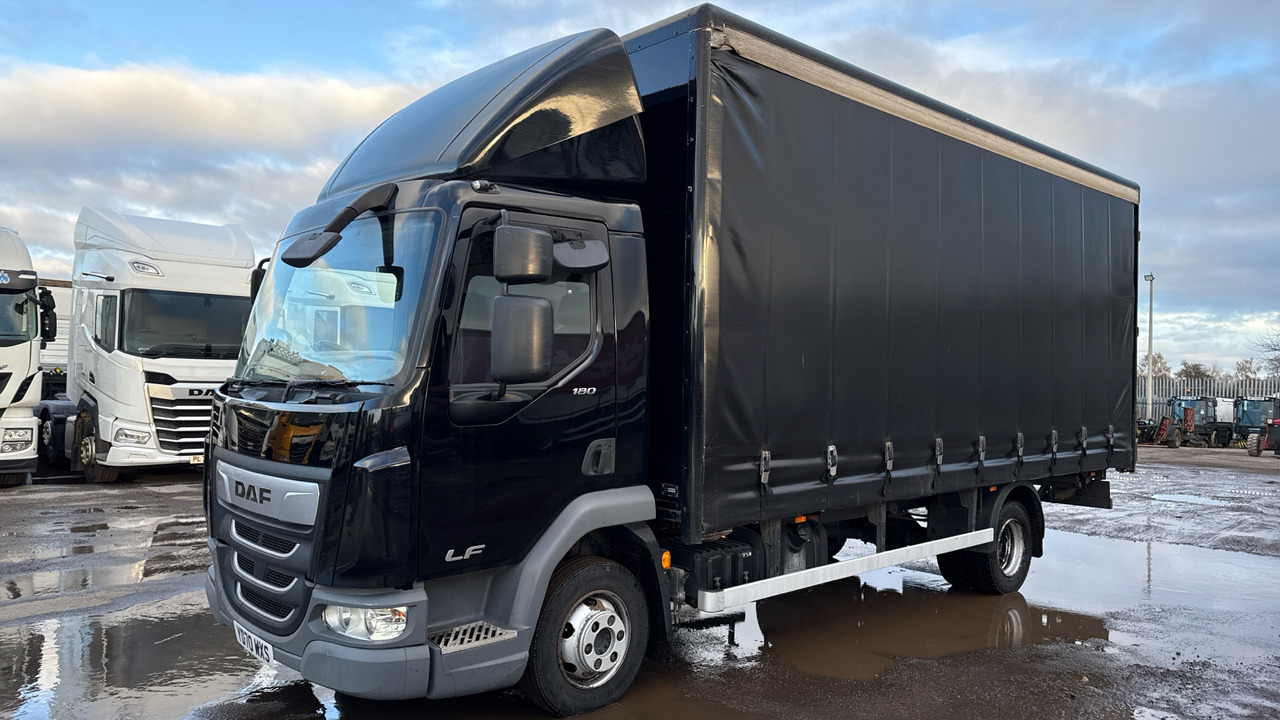 DAF LF 180 - Camion cu prelată: Foto 2 DAF LF 180 - Camion cu prelată: Foto 2
