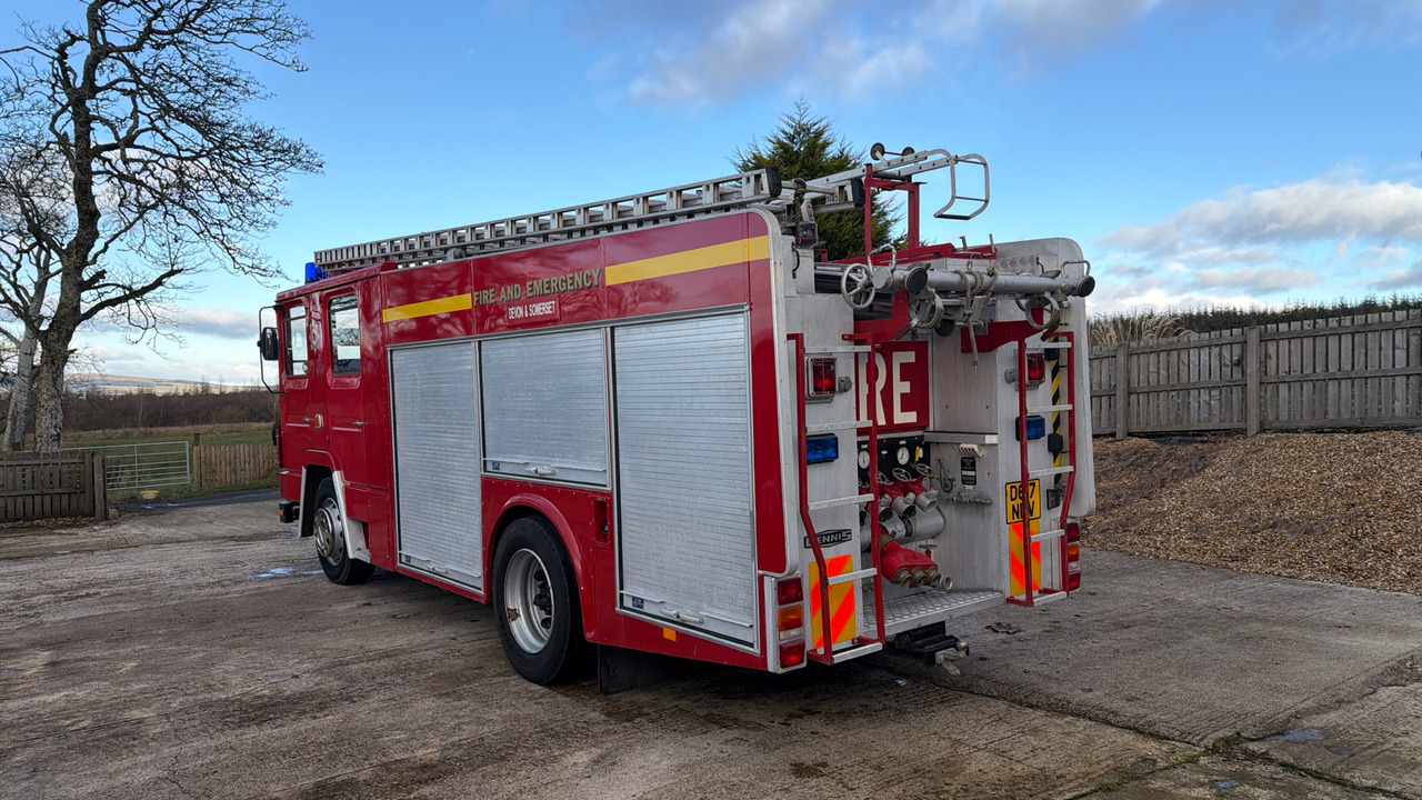 DENNIS RS 135 - Autospeciala de stins incendii: Foto 3 DENNIS RS 135 - Autospeciala de stins incendii: Foto 3