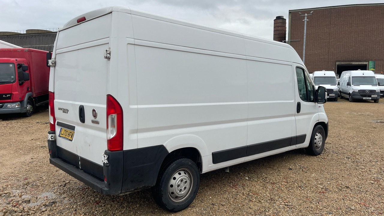 FIAT DUCATO 35 2.3 MULTI JET 140PS - Autoutilitară frigorifica: Foto 4 FIAT DUCATO 35 2.3 MULTI JET 140PS - Autoutilitară frigorifica: Foto 4