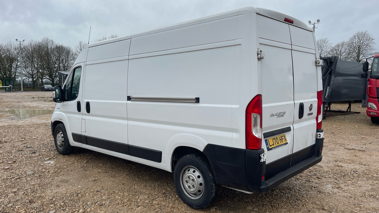 FIAT DUCATO 35 2.3 MULTIJET 140PS - Autoutilitară frigorifica: Foto 3 FIAT DUCATO 35 2.3 MULTIJET 140PS - Autoutilitară frigorifica: Foto 3