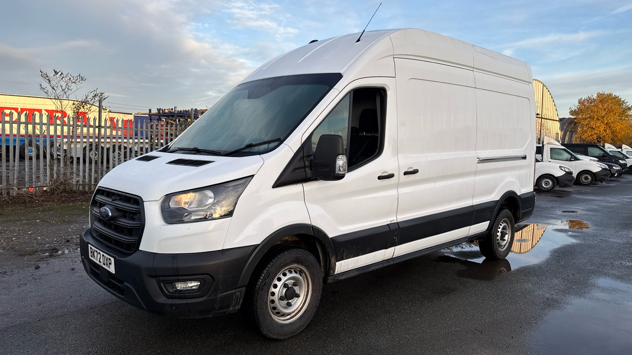Ford Transit 350 2.0 EcoBlue 130ps - Dubă: Foto 2 Ford Transit 350 2.0 EcoBlue 130ps - Dubă: Foto 2
