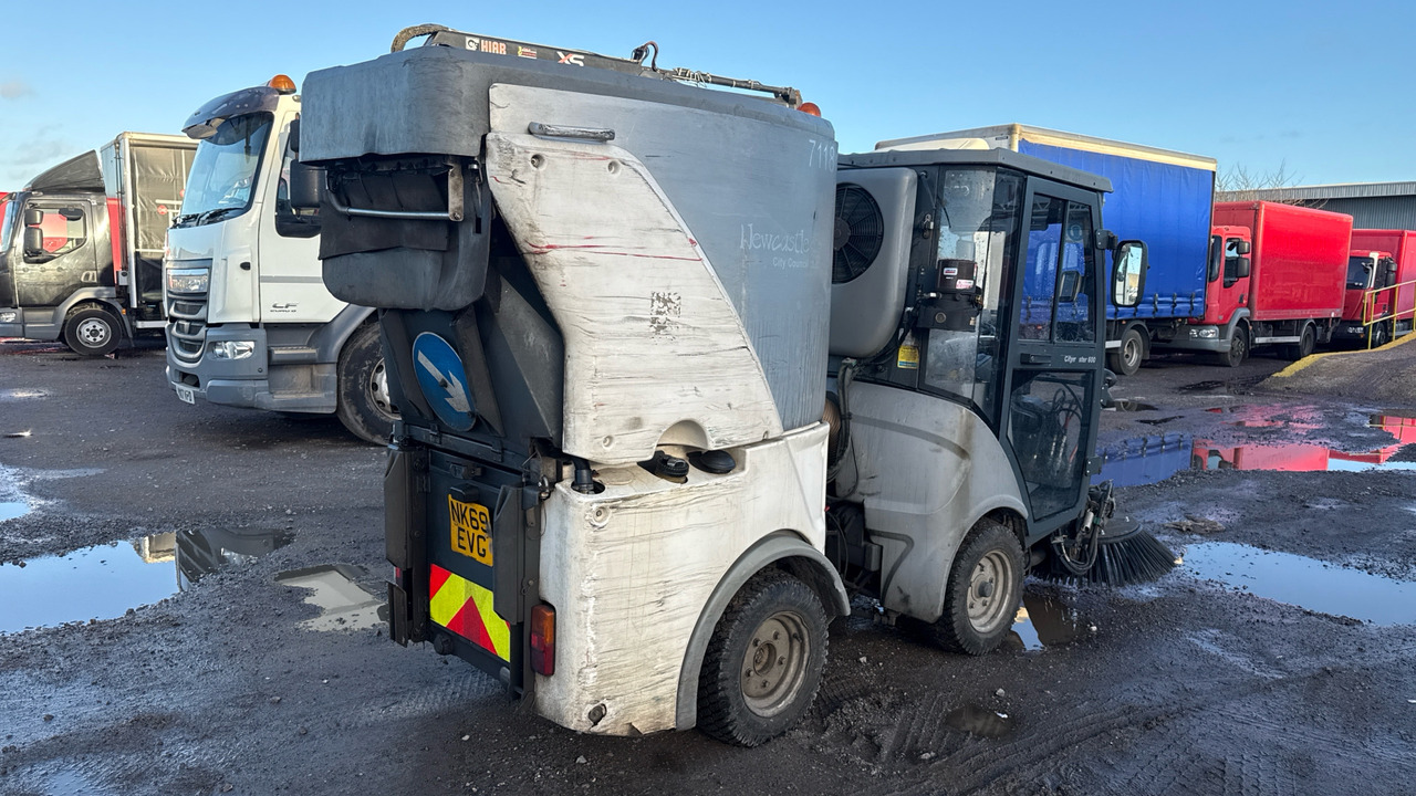 HAKO CITYMASTER 600 - Măturătoare stradală: Foto 4 HAKO CITYMASTER 600 - Măturătoare stradală: Foto 4