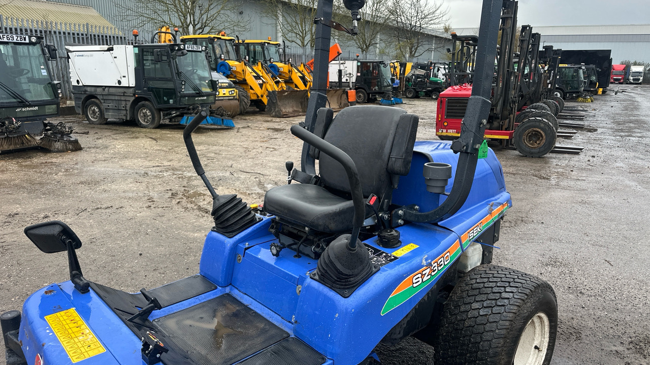 ISEKI SZ330 - Maşină de tuns iarba: Foto 5 ISEKI SZ330 - Maşină de tuns iarba: Foto 5