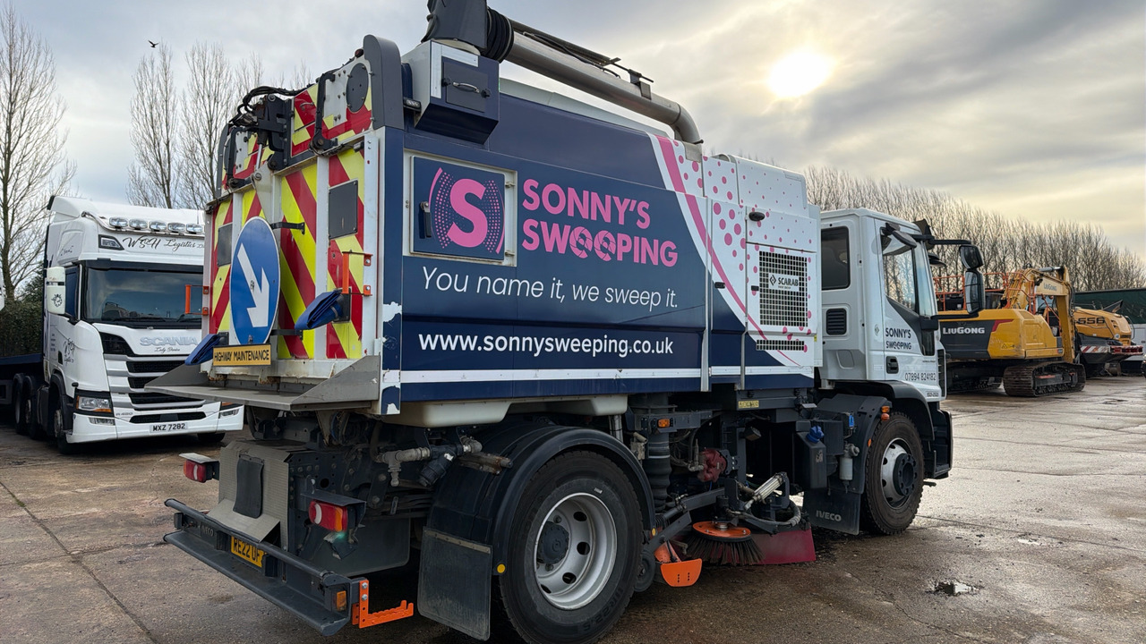 IVECO EUROCARGO 150-250 - Măturătoare stradală: Foto 4 IVECO EUROCARGO 150-250 - Măturătoare stradală: Foto 4