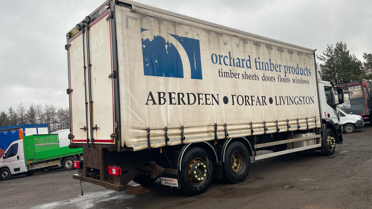 IVECO STRALIS 330 - Camion cu prelată: Foto 4 IVECO STRALIS 330 - Camion cu prelată: Foto 4