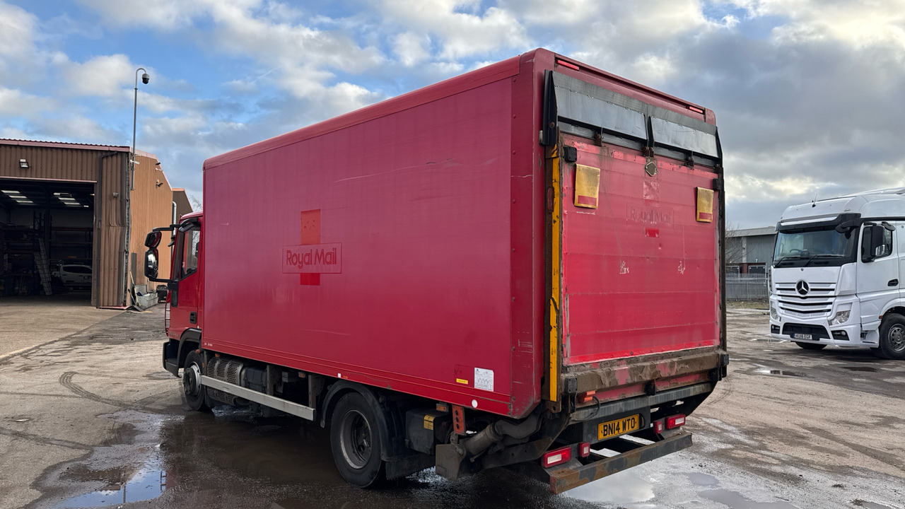 Iveco Eurocargo 75E16 - Camion furgon: Foto 3 Iveco Eurocargo 75E16 - Camion furgon: Foto 3