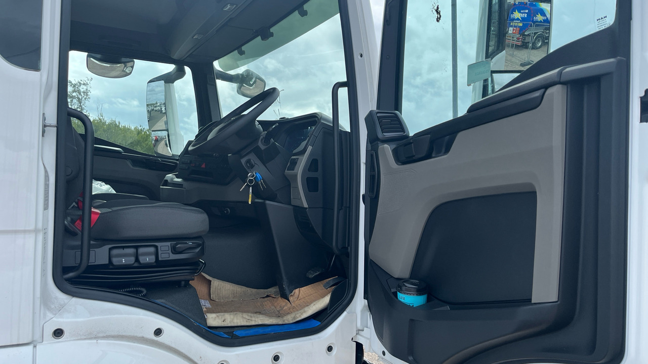 MAN TGS 26.360 - Camion şasiu: Foto 5 MAN TGS 26.360 - Camion şasiu: Foto 5