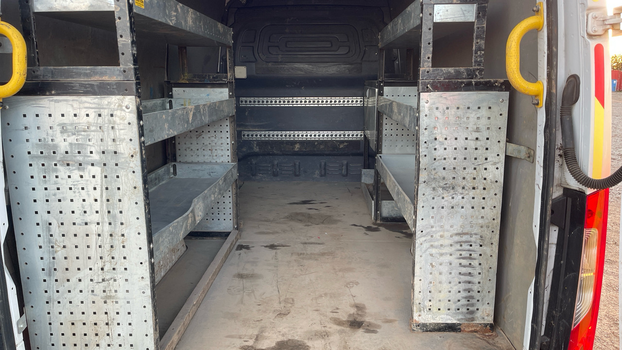 Dubă MERCEDES-BENZ SPRINTER 314 CDI: Foto 11 Dubă MERCEDES-BENZ SPRINTER 314 CDI: Foto 11