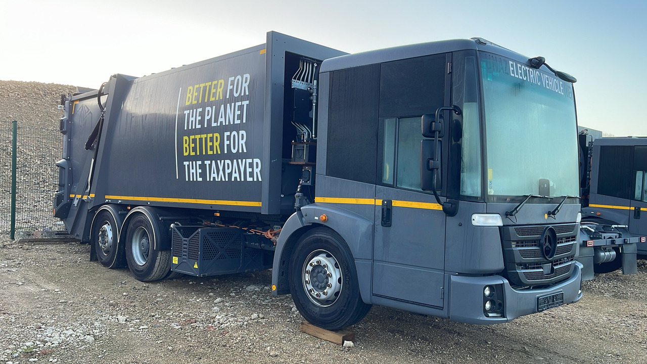 Mercedes-Benz Econic - Autogunoiere: Foto 1 Mercedes-Benz Econic - Autogunoiere: Foto 1