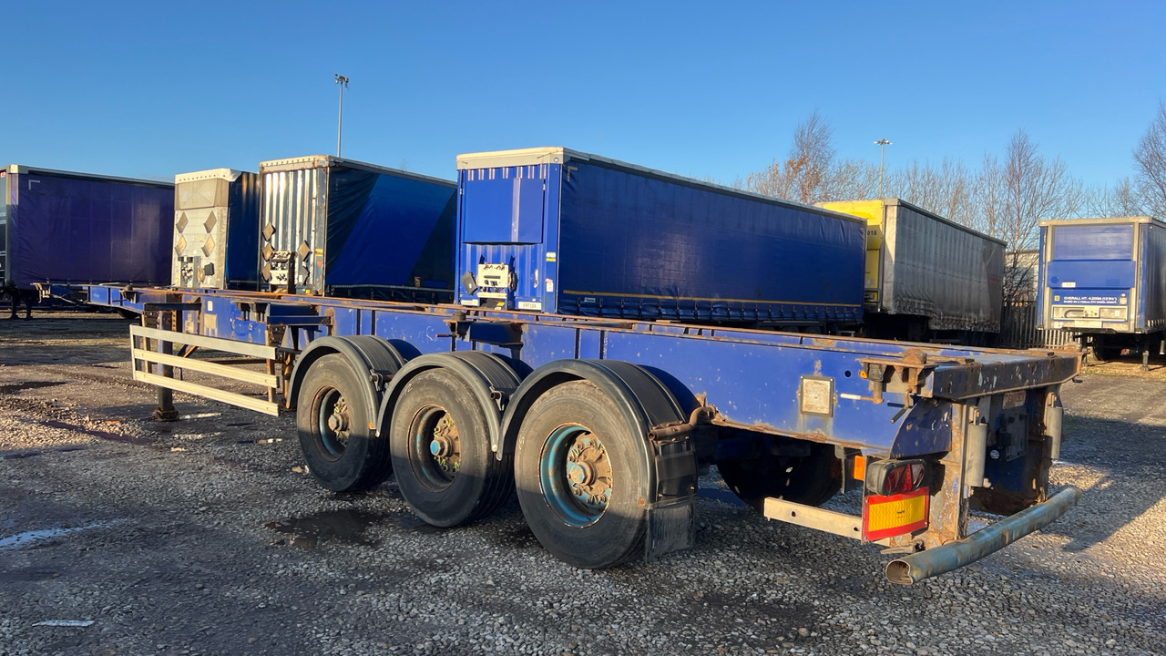 DENNISON SKELETAL - Remorcă: Foto 4 DENNISON SKELETAL - Remorcă: Foto 4