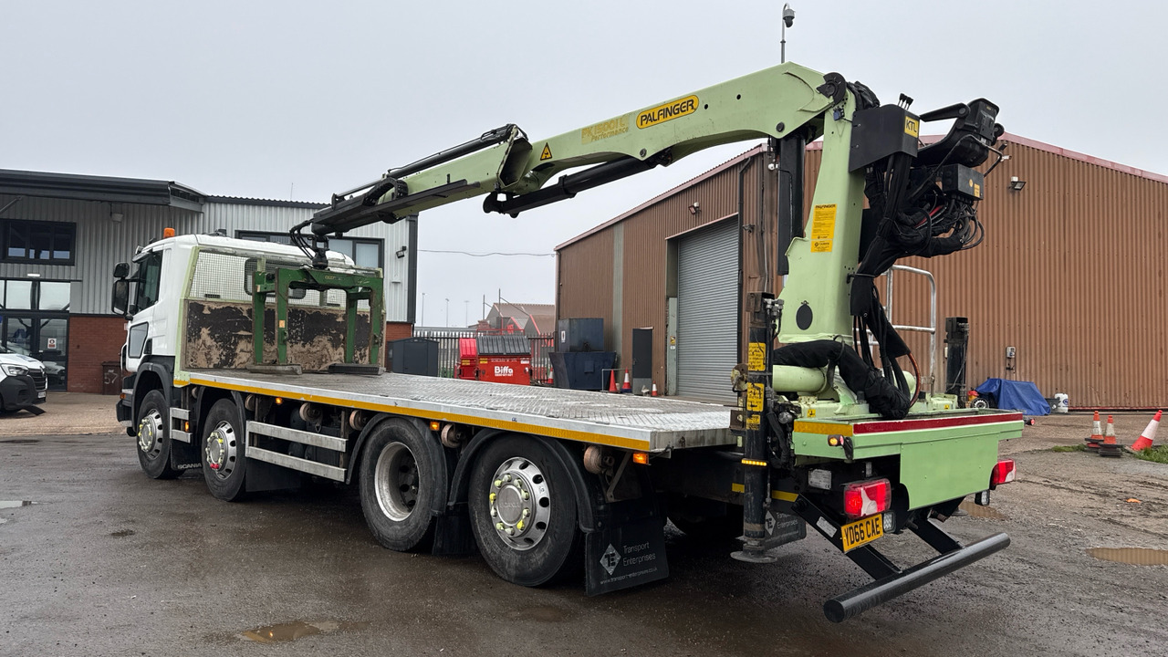 SCANIA P 450 - Camion platformă, Camion cu macara: Foto 3 SCANIA P 450 - Camion platformă, Camion cu macara: Foto 3