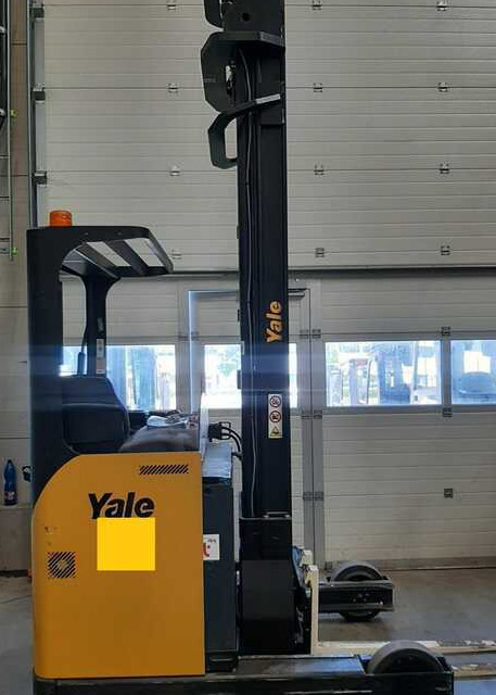 Yale MR16H - Stivuitor cu catarg retractabil: Foto 3 Yale MR16H - Stivuitor cu catarg retractabil: Foto 3