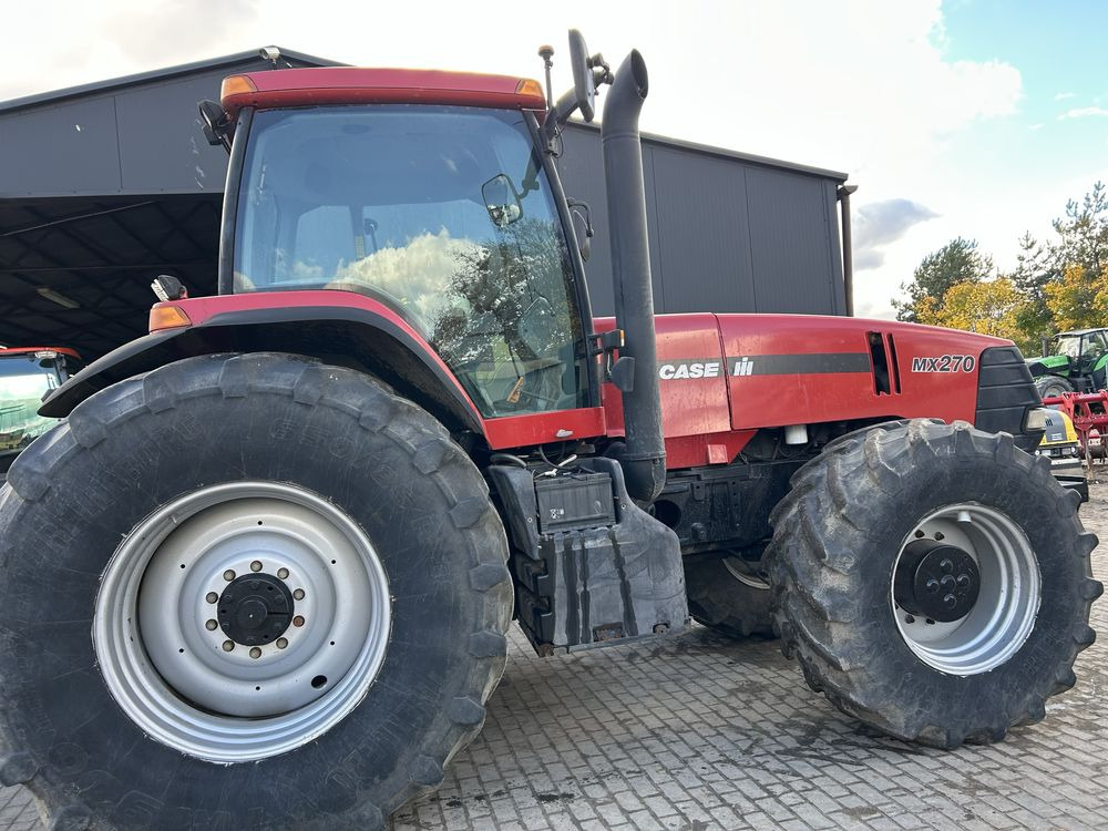 Case MX270 Magnum Pneumatyka Powershifft zaczepy - Tractor agricol: Foto 2 Case MX270 Magnum Pneumatyka Powershifft zaczepy - Tractor agricol: Foto 2