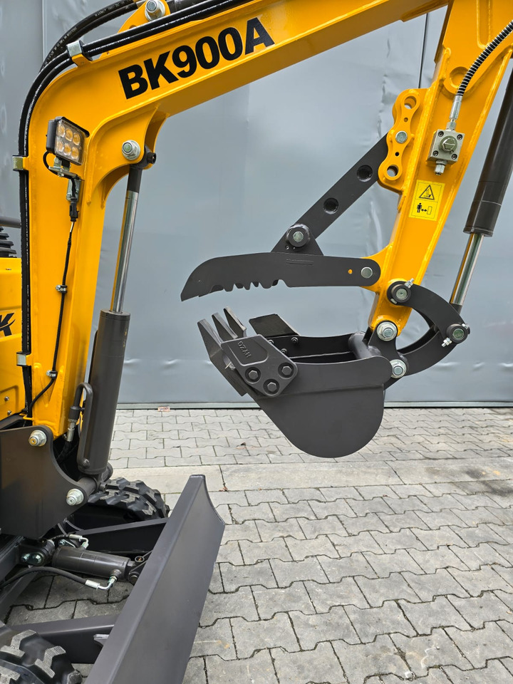 Berger Kraus BK900A Minikoparka Berger Kraus - Mini excavator: Foto 4 Berger Kraus BK900A Minikoparka Berger Kraus - Mini excavator: Foto 4