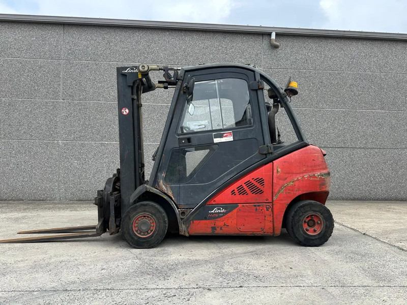 Linde H25D-02 - Motostivuitor: Foto 1 Linde H25D-02 - Motostivuitor: Foto 1