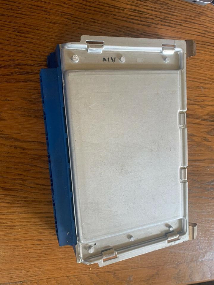 Atego Knorr-Bremse ABS Elektronik Steuergerät A 000 446 52 14 - Calculator de bord pentru Camion: Foto 4 Atego Knorr-Bremse ABS Elektronik Steuergerät A 000 446 52 14 - Calculator de bord pentru Camion: Foto 4