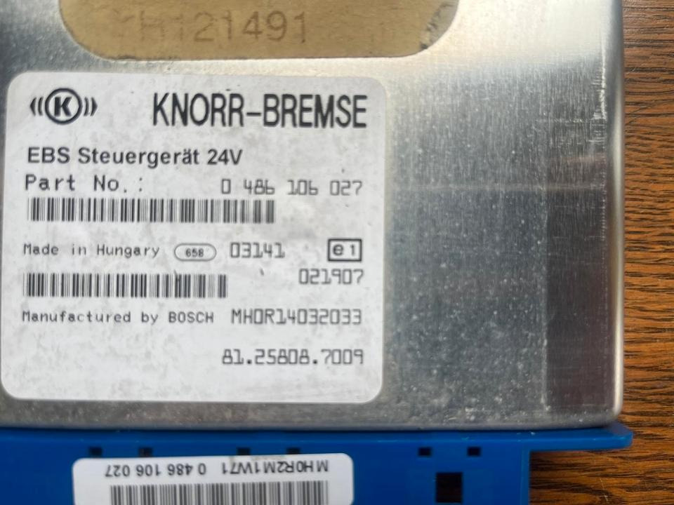 MAN KNORR BREMSE EBS Steuergerät 81.25808.7009 - Calculator de bord pentru Camion: Foto 2 MAN KNORR BREMSE EBS Steuergerät 81.25808.7009 - Calculator de bord pentru Camion: Foto 2