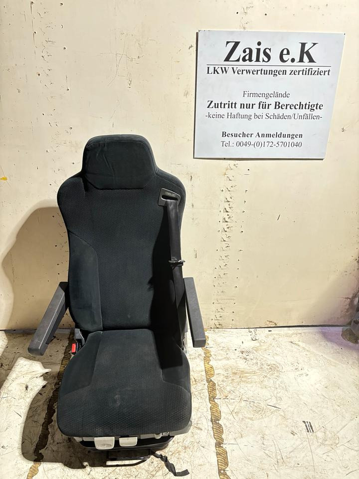 MAN TGX Fahrersitz - Scaun pentru Camion: Foto 1 MAN TGX Fahrersitz - Scaun pentru Camion: Foto 1