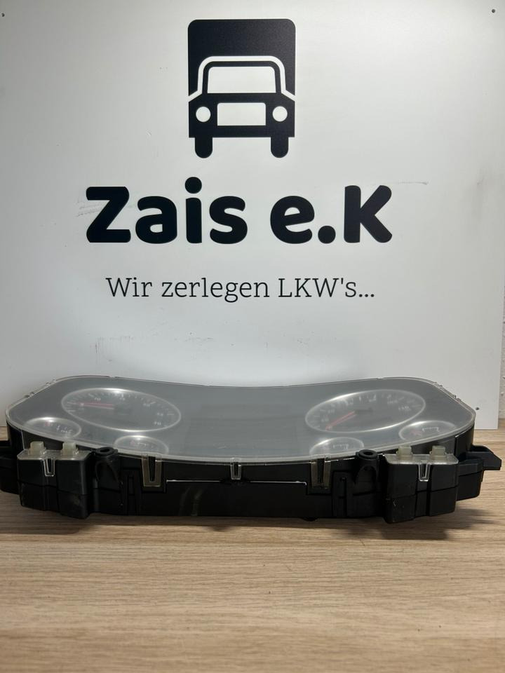 MAN Tacho / Kombiinstrument 81.27202-6209 - Tablou de bord pentru Camion: Foto 1 MAN Tacho / Kombiinstrument 81.27202-6209 - Tablou de bord pentru Camion: Foto 1