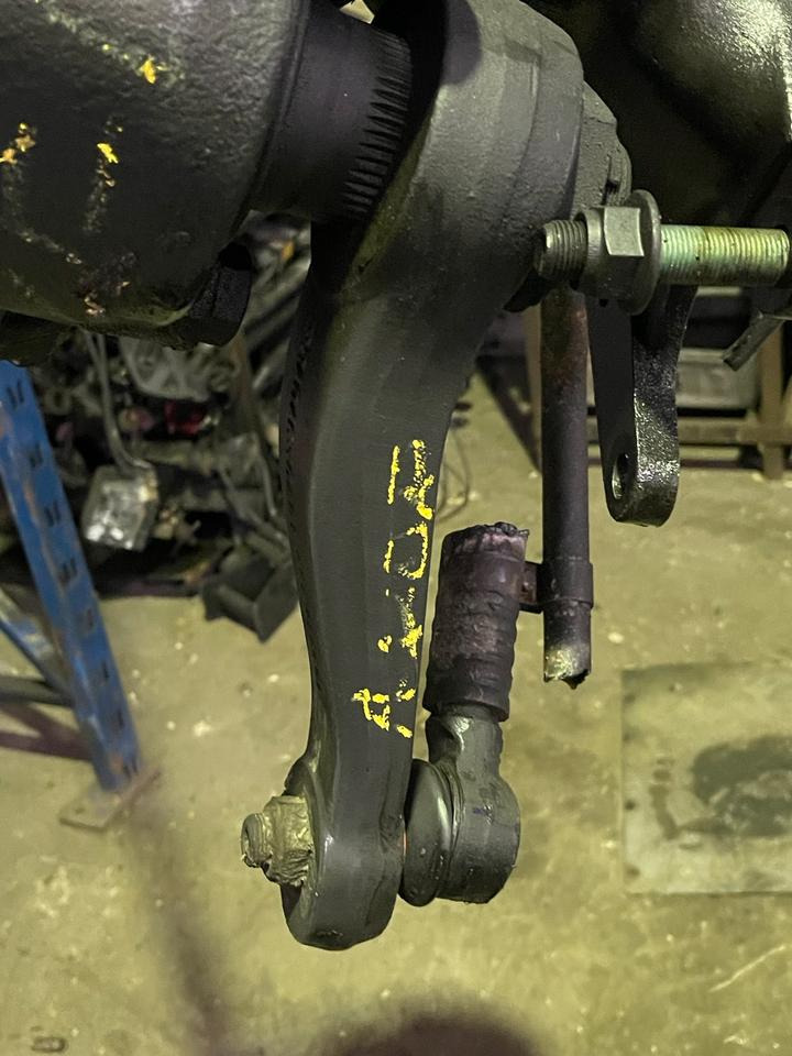 MERCEDES AXOR Lenkung Lenkgetriebe ZFLS - Servodirecţie pentru Camion: Foto 5 MERCEDES AXOR Lenkung Lenkgetriebe ZFLS - Servodirecţie pentru Camion: Foto 5