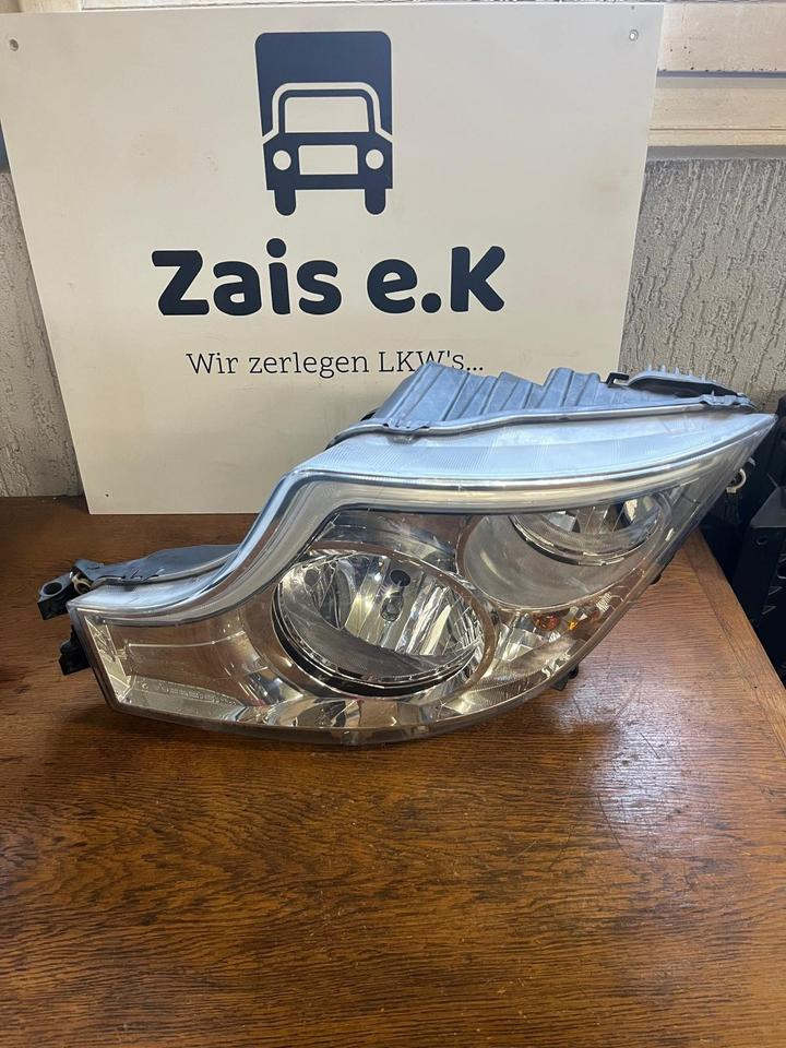 Mercedes Actros LED Scheinwerfer Vorne Links A9618205039 - Far pentru Camion: Foto 1 Mercedes Actros LED Scheinwerfer Vorne Links A9618205039 - Far pentru Camion: Foto 1
