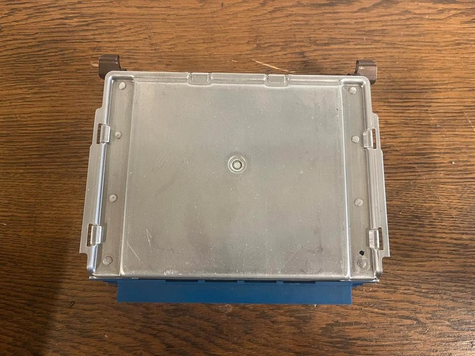 Mercedes Actros MP4 KNORR-BREMSE EBS Steuergerät A0014460136 - Calculator de bord pentru Camion: Foto 5 Mercedes Actros MP4 KNORR-BREMSE EBS Steuergerät A0014460136 - Calculator de bord pentru Camion: Foto 5