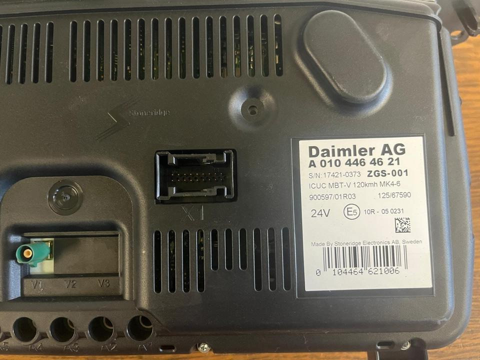 Mercedes Benz Actros MP4 Kombiinstrument / Tacho A0104464621 - Tablou de bord pentru Camion: Foto 4 Mercedes Benz Actros MP4 Kombiinstrument / Tacho A0104464621 - Tablou de bord pentru Camion: Foto 4