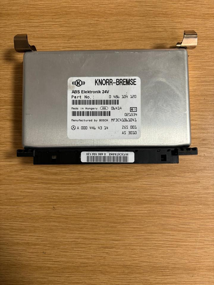 Mercedes KNORR BREMSE ABS Elektronik Steuergerät A0004464314 - Calculator de bord pentru Camion: Foto 1 Mercedes KNORR BREMSE ABS Elektronik Steuergerät A0004464314 - Calculator de bord pentru Camion: Foto 1