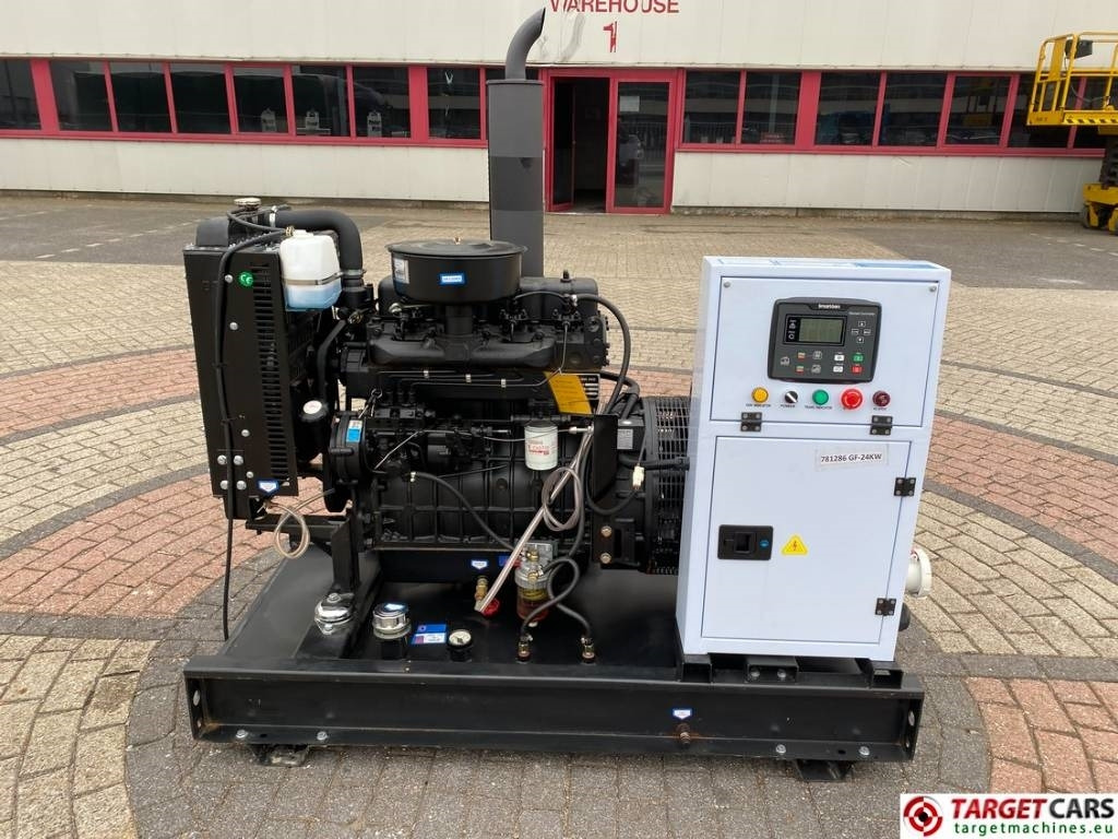 Bauer GF-24KW Diesel 30KVA Generator 400/230V - Generator electric: Foto 1 Bauer GF-24KW Diesel 30KVA Generator 400/230V - Generator electric: Foto 1