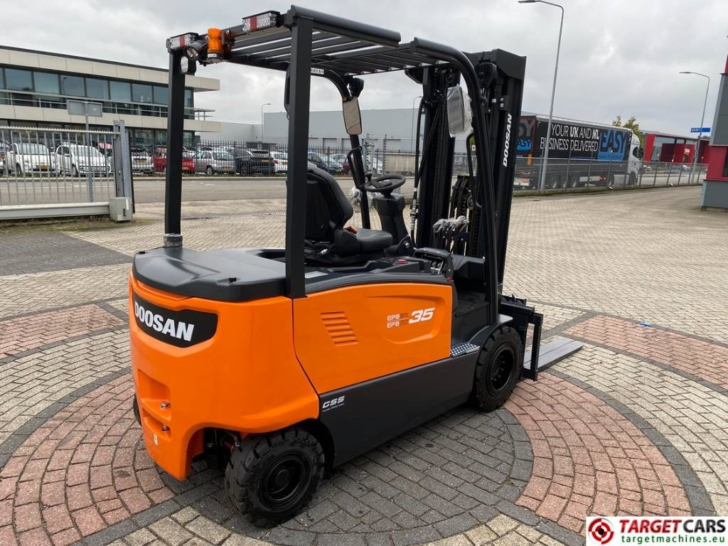Doosan B35X-7 Plus Electric Forklift 3.5T Triplex-482cm - Electrostivuitor: Foto 4 Doosan B35X-7 Plus Electric Forklift 3.5T Triplex-482cm - Electrostivuitor: Foto 4