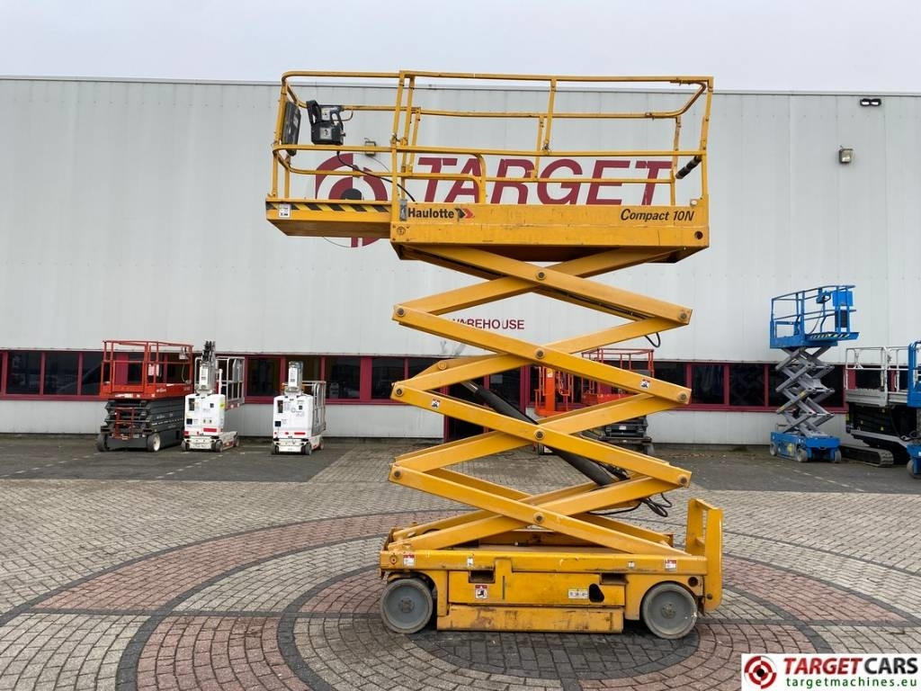 Haulotte Compact 10N Electric Scissor Work Lift 1000cm - Platforma foarfeca: Foto 5 Haulotte Compact 10N Electric Scissor Work Lift 1000cm - Platforma foarfeca: Foto 5