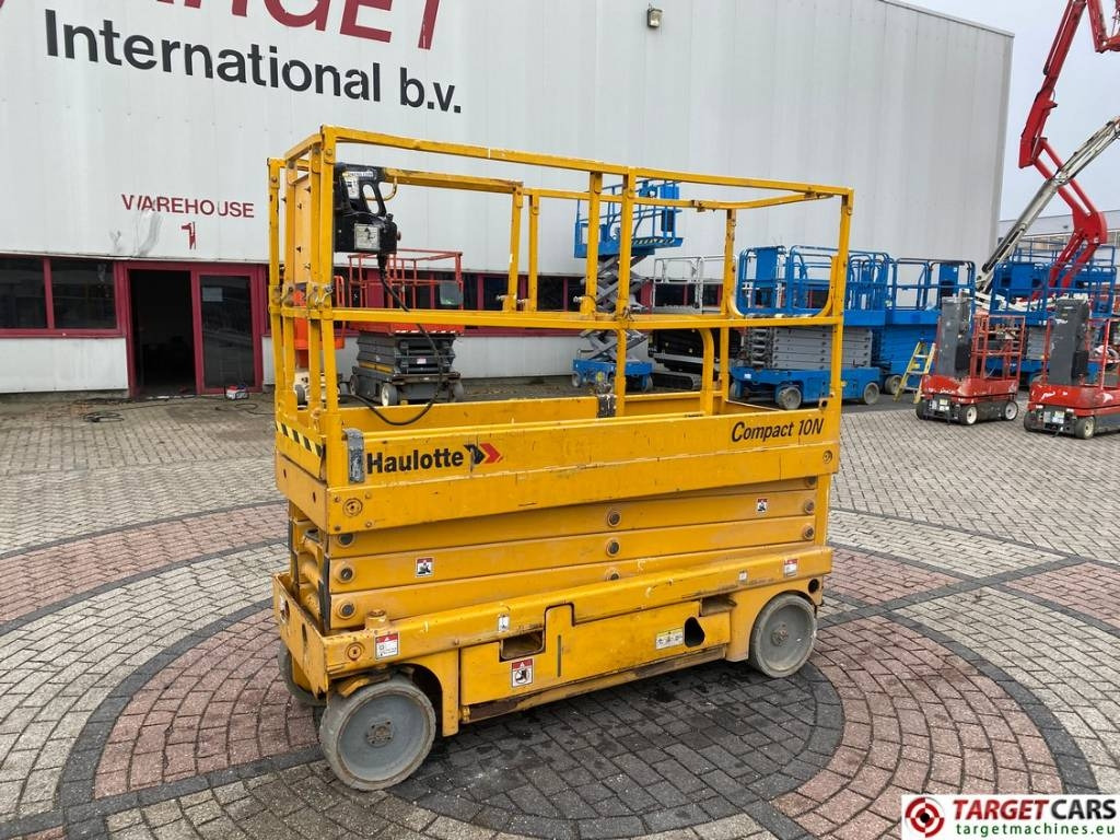 Haulotte Compact 10N Electric Scissor Work Lift 1000cm - Platforma foarfeca: Foto 1 Haulotte Compact 10N Electric Scissor Work Lift 1000cm - Platforma foarfeca: Foto 1