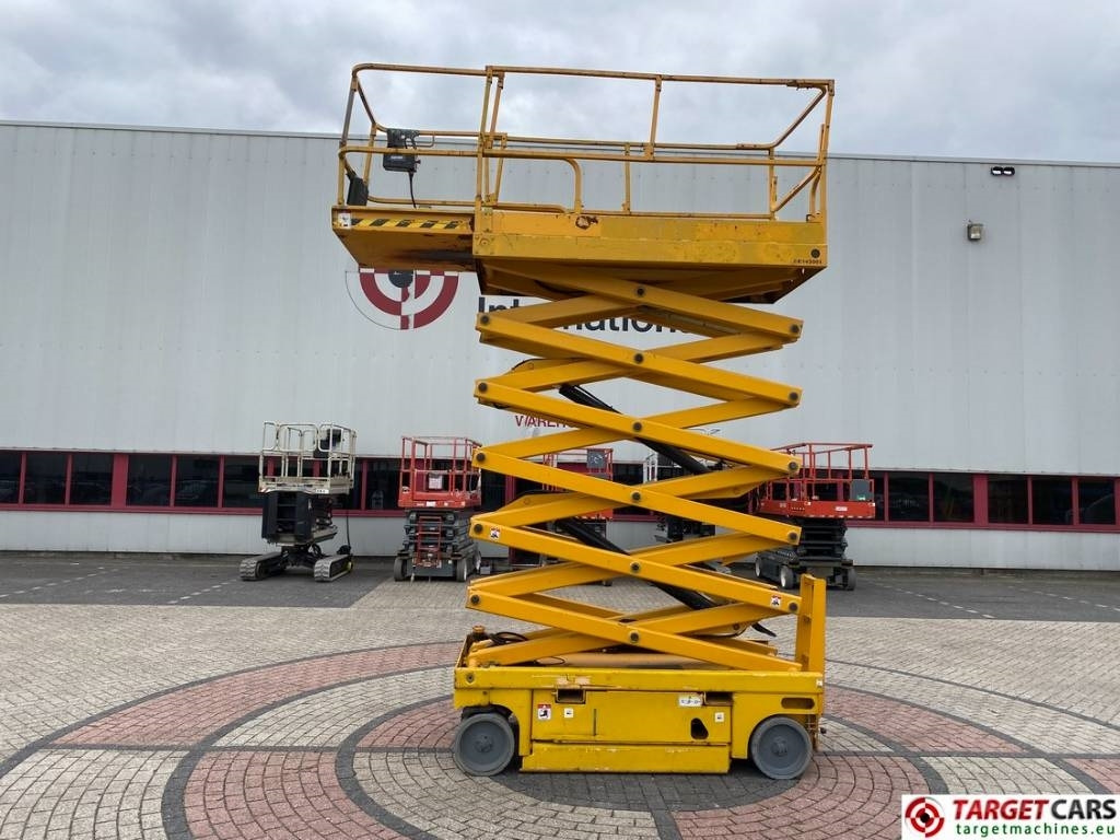 Haulotte Compact 14 Electric Scissor Work Lift 1385cm - Platforma foarfeca: Foto 5 Haulotte Compact 14 Electric Scissor Work Lift 1385cm - Platforma foarfeca: Foto 5