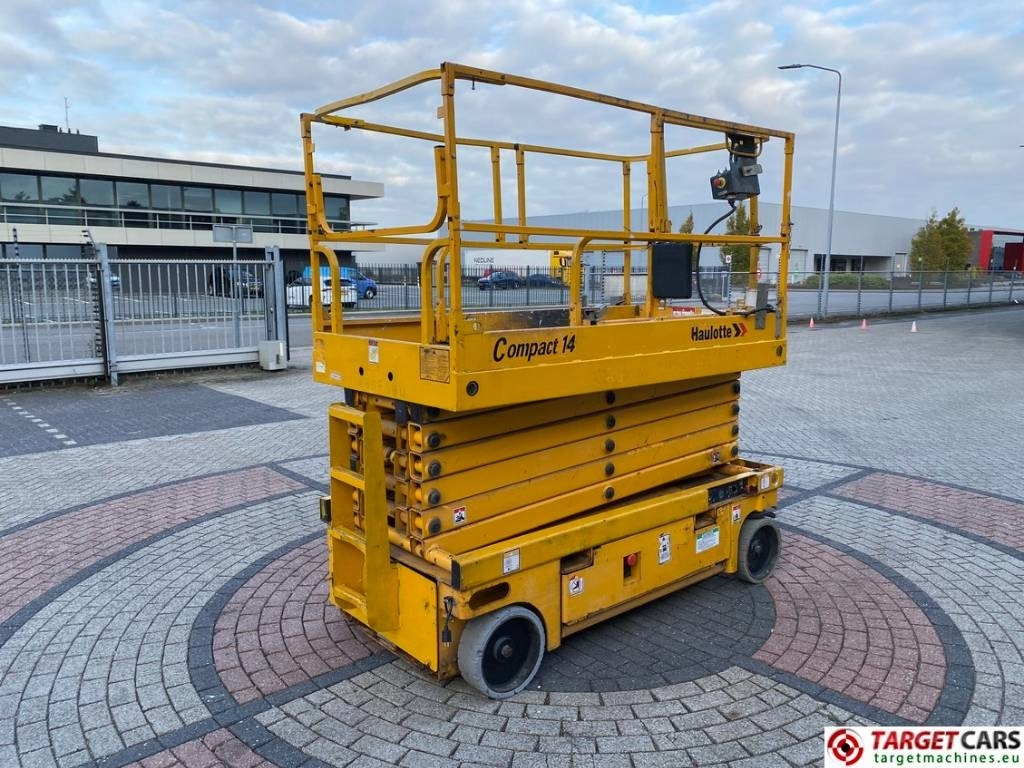 Haulotte Compact 14 Electric Scissor Work Lift 1385cm - Platforma foarfeca: Foto 3 Haulotte Compact 14 Electric Scissor Work Lift 1385cm - Platforma foarfeca: Foto 3
